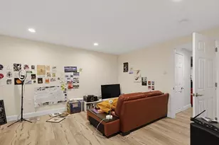 23 Goodnow Ln, Framingham, MA 01702 - Photo 37