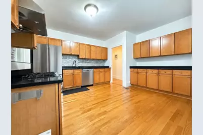132 Middlesex Road #1, Brookline, MA 02467 - Photo 3