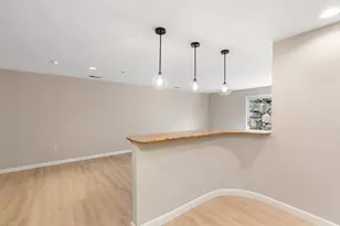 17 Lions Ln, Salem, MA 01970 - Photo 7