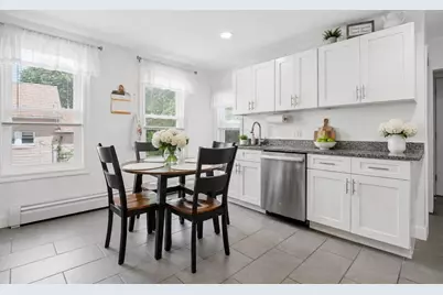 576 Franklin St, Worcester, MA 01608 - Photo 11