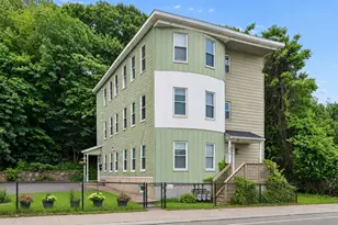 576 Franklin St, Worcester, MA 01608 - Photo 1
