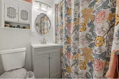 576 Franklin St, Worcester, MA 01608 - Photo 29