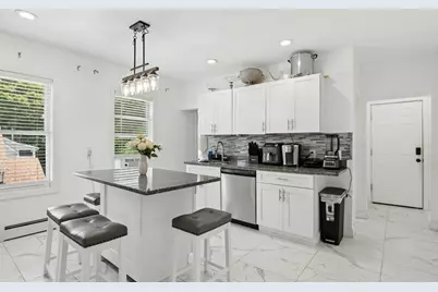 576 Franklin St, Worcester, MA 01608 - Photo 7