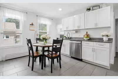 576 Franklin St, Worcester, MA 01608 - Photo 11