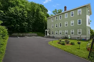 576 Franklin St, Worcester, MA 01608 - Photo 3