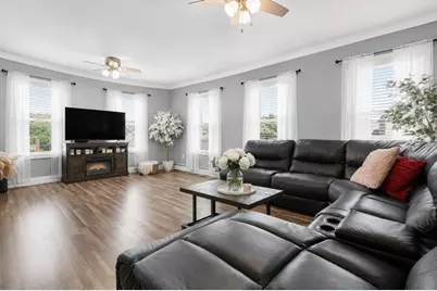 576 Franklin St, Worcester, MA 01608 - Photo 17