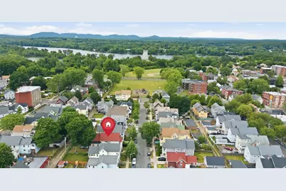 133 Oak St, Holyoke, MA 01040 - Photo 5