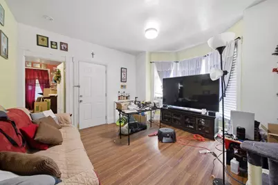 133 Oak St, Holyoke, MA 01040 - Photo 9