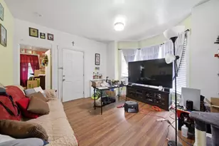 133 Oak St, Holyoke, MA 01040 - Photo 9