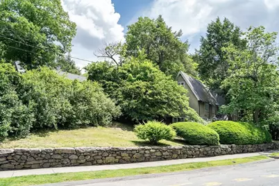 128 Dudley St, Brookline, MA 02445 - Photo 3
