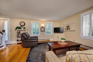 310 South St, Northampton, MA 01060 - Photo 11