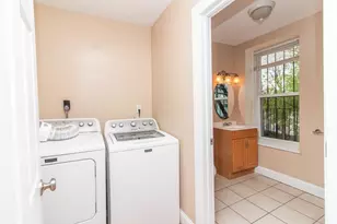 40 Cedar, Boston, MA 02119 - Photo 5