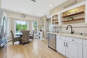 471 Hoppin Hill Ave, North Attleboro, MA 02760 - Photo 11
