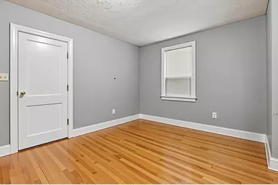 20 Brightwood Ave, Worcester, MA 01604 - Photo 15