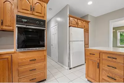 20 Brightwood Ave, Worcester, MA 01604 - Photo 27