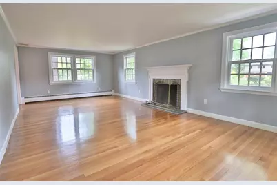 19 Pine Needle, Wayland, MA 01778 - Photo 13