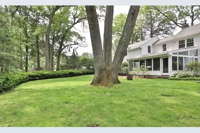 19 Pine Needle, Wayland, MA 01778 - Photo 5