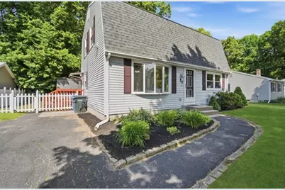 20 Entrybrook Drive, Springfield, MA 01108 - Photo 3
