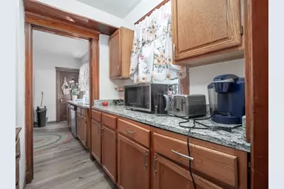 55 Central St #2, Somerville, MA 02143 - Photo 5