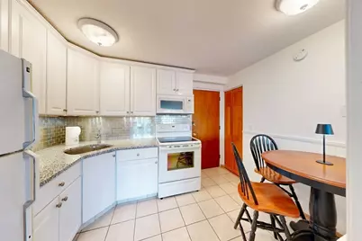53 Melrose #3B, Melrose, MA 02176 - Photo 3
