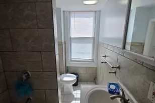 196 Rodman St, Fall River, MA 02721 - Photo 13
