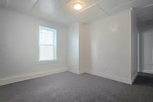 9 Cedar St, Taunton, MA 02780 - Photo 5