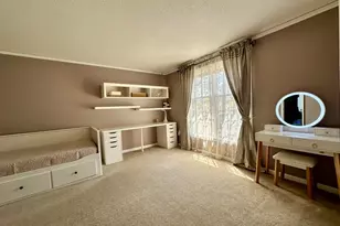 608 Pinewood Dr, Longmeadow, MA 01106 - Photo 17