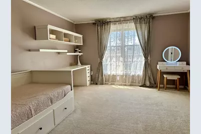 608 Pinewood Dr, Longmeadow, MA 01106 - Photo 19
