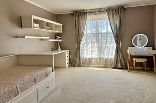 608 Pinewood Dr, Longmeadow, MA 01106 - Photo 19