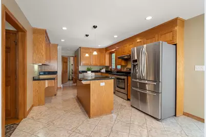 18 Fisher Ave, Wellesley, MA 02482 - Photo 9