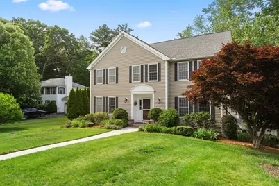 18 Fisher Ave, Wellesley, MA 02482 - Photo 3