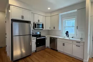 1 True, Revere, MA 02151 - Photo 3