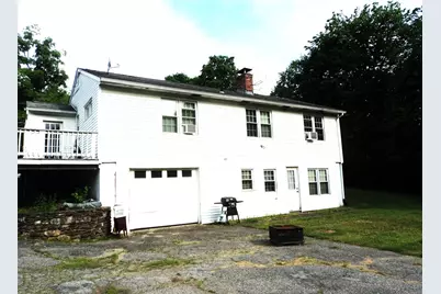 585 Charlton St, Southbridge, MA 01550 - Photo 5