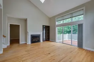 308 Sprucewood Ln, Clinton, MA 01510 - Photo 17