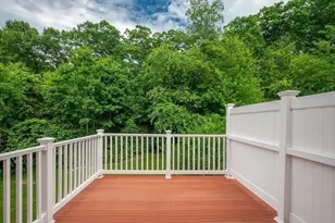 308 Sprucewood Ln, Clinton, MA 01510 - Photo 25