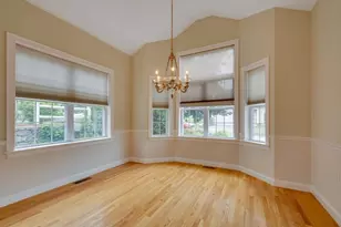 308 Sprucewood Ln, Clinton, MA 01510 - Photo 9