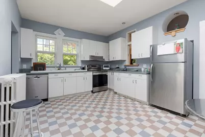 15 Myrtle Street #2, Boston, MA 02130 - Photo 7