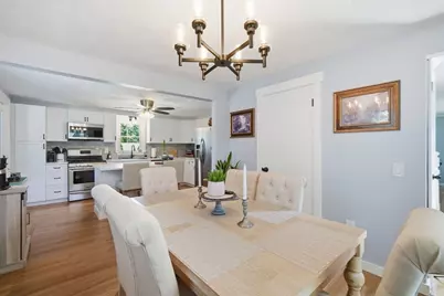 22 Coronet Cir, Agawam, MA 01030 - Photo 9