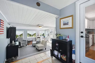 22 Coronet Cir, Agawam, MA 01030 - Photo 15