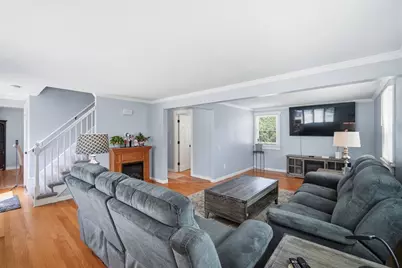 22 Coronet Cir, Agawam, MA 01030 - Photo 13