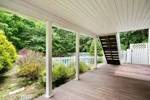 140 Paradise Ln, Sturbridge, MA 01518 - Photo 9