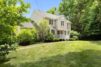 140 Paradise Ln, Sturbridge, MA 01518 - Photo 3