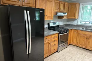 7 Heidi Ln, Billerica, MA 01821 - Photo 9