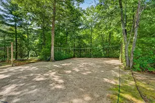 42 Medeiros Ln, Dartmouth, MA 02747 - Photo 11
