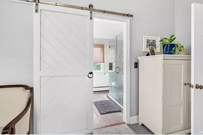 42 Medeiros Ln, Dartmouth, MA 02747 - Photo 31