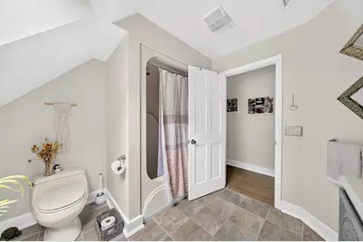 42 Medeiros Ln, Dartmouth, MA 02747 - Photo 27