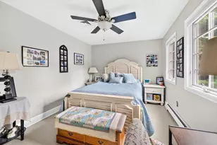 42 Medeiros Ln, Dartmouth, MA 02747 - Photo 25