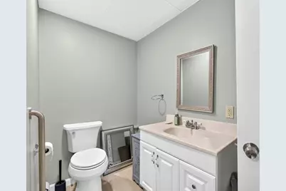 42 Medeiros Ln, Dartmouth, MA 02747 - Photo 35
