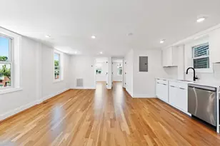 290 Washington St, Marblehead, MA 01945 - Photo 7