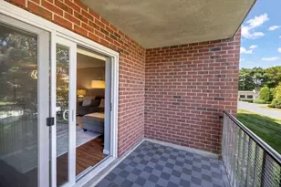 50-56 Broadlawn Park, Boston, MA 02467 - Photo 15